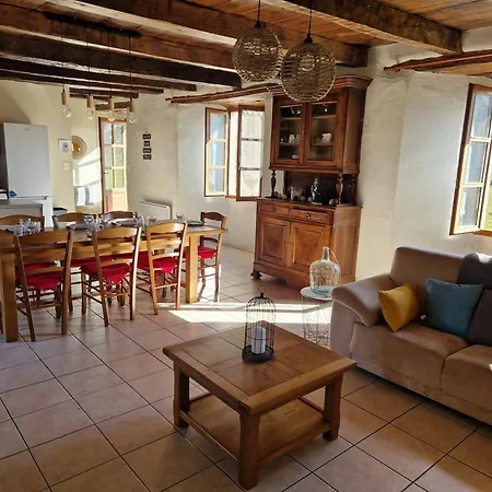 Ancien Presbytere, Familial