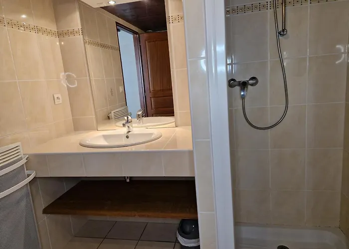 Hébergement de vacances Ancien Presbytère, Familial Florentin-la-Capelle