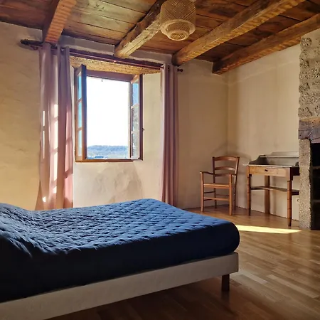 Ancien Presbytere, Familial Tatil Evi *