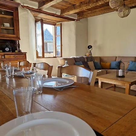 Ancien Presbytere, Familial Florentin-la-Capelle